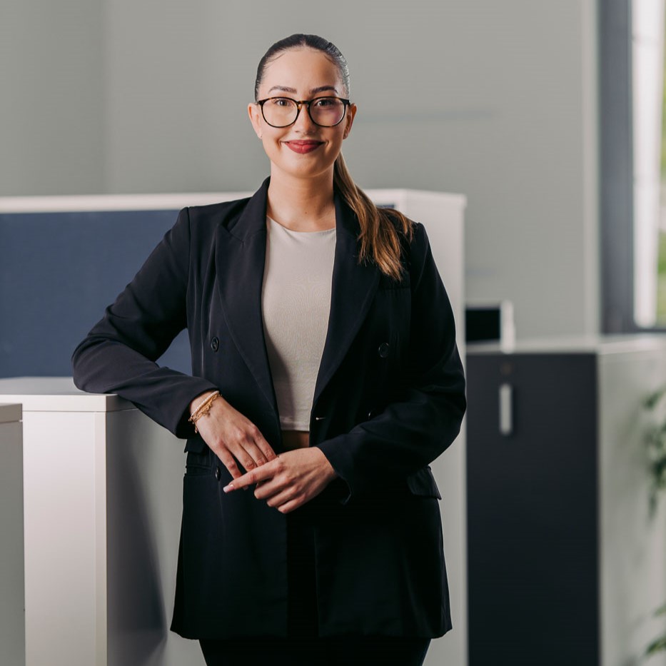 Ihre noch offenen Fragen beantwortet Ihnen gerne Frau Maja Stankovic: maja.stankovic@araymond.com